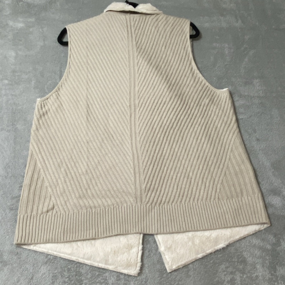 Chicos Faux Suede Open Front Vest Womens Size 3 Tan Ribbed Knit Back Wool Blend - Picture 3 of 7